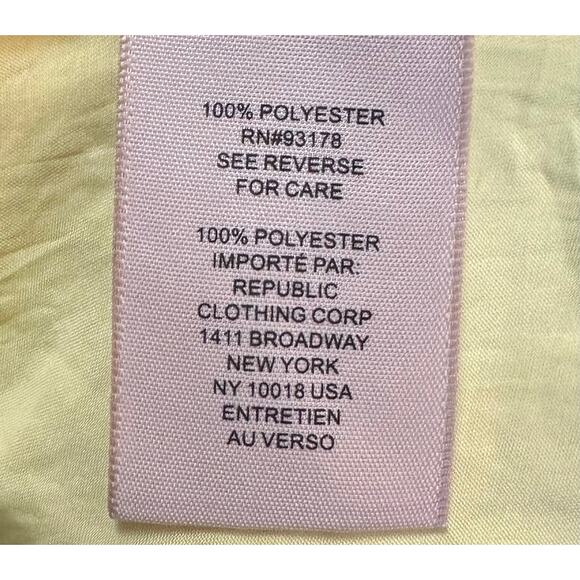 2/$15 Philosophy Satin Smocked Blouse Yellow V-Neck Short Sleeve Size S - Picture 10 of 11